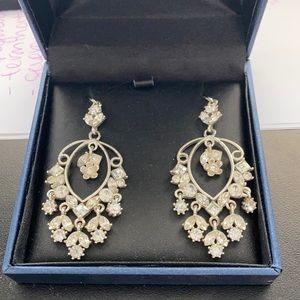 Chandelier earrings